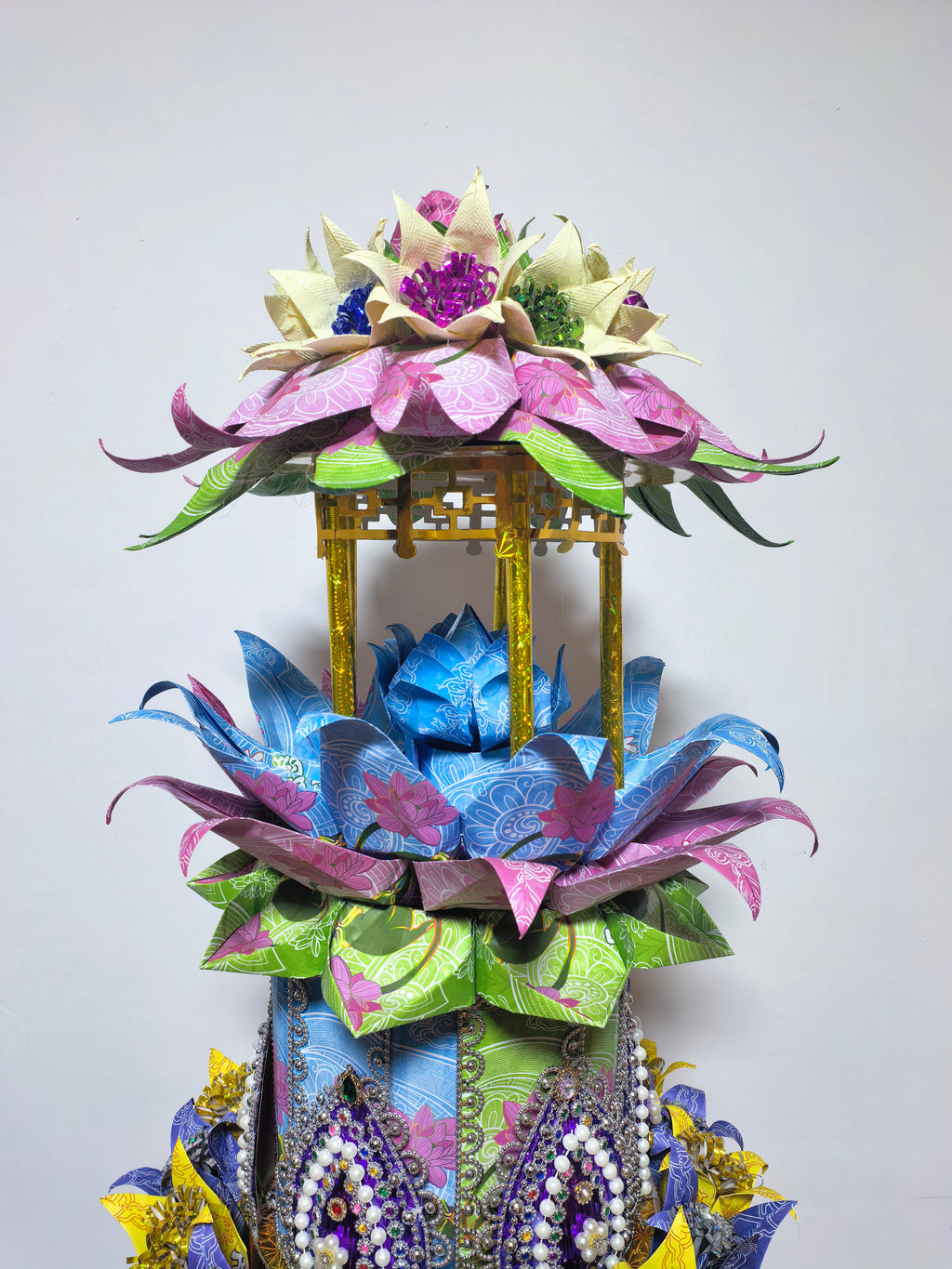 Sacred Lotus Wish Tower — Ancestral Tribute Offering承愿莲花塔祭祖